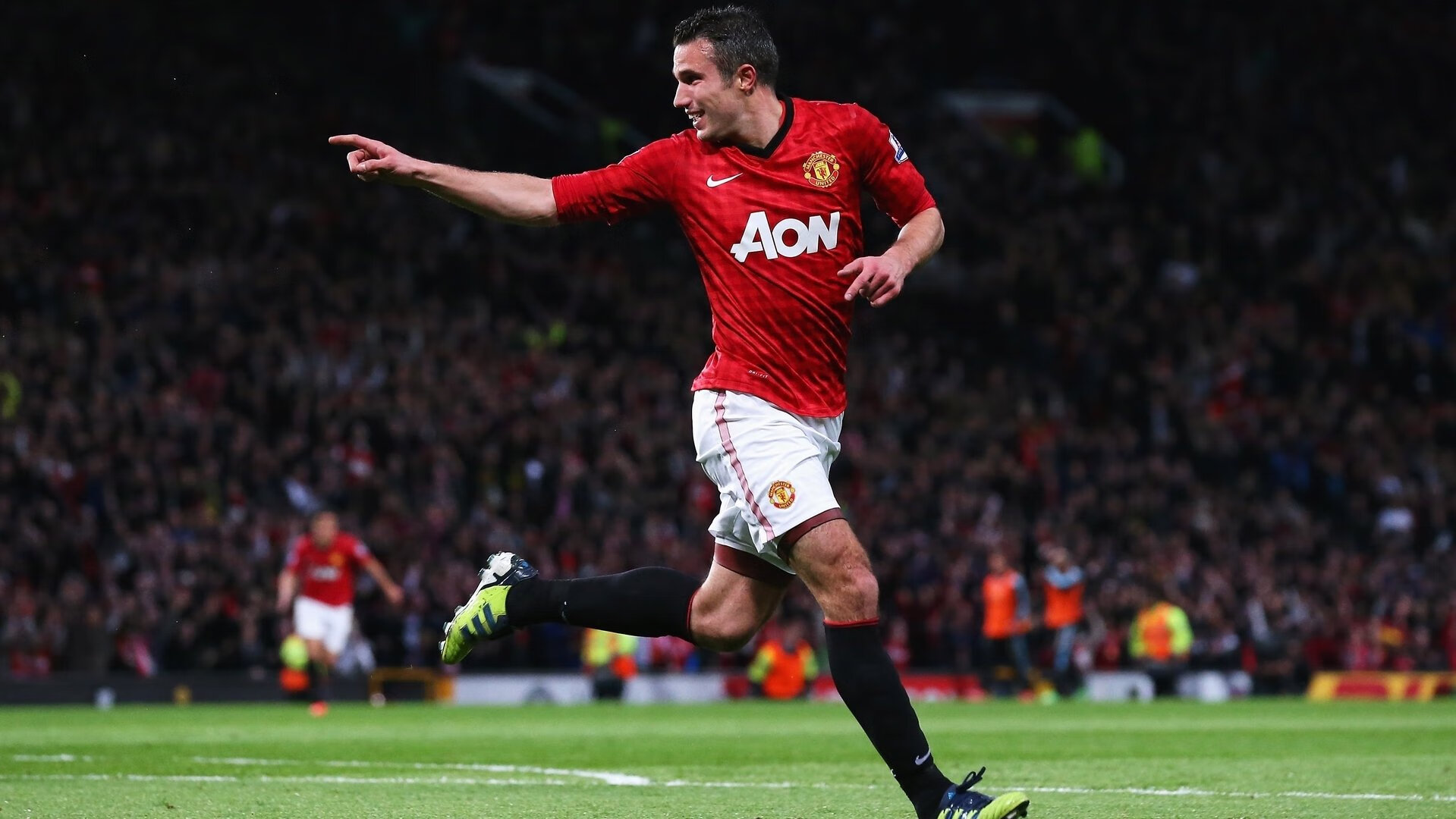 “球场大咖秀：明星球员的非凡绝技”，球星打比赛